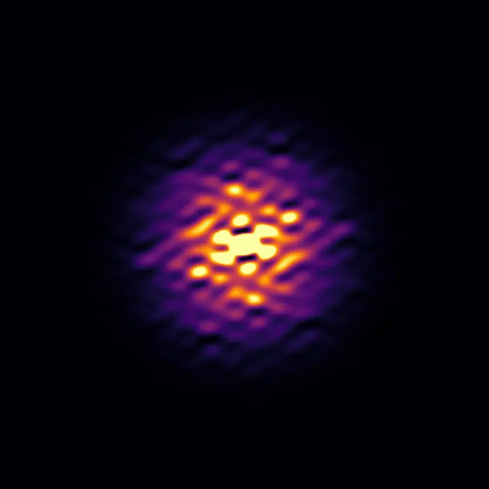 Diffraction pattern of structure iodothing