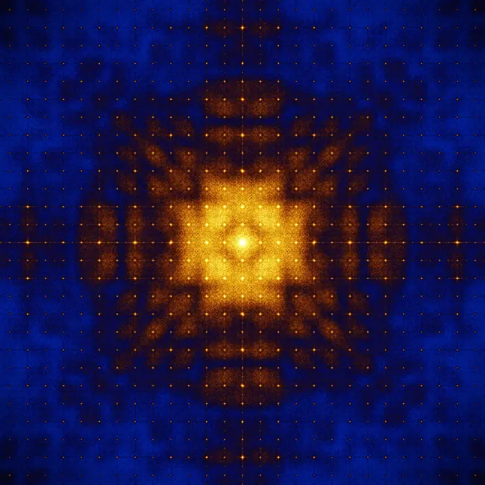 30. Tagliatelle alla Truchet and their Fourier transform (crystal size: 420 tiles radius; 3 types of tile), reciprocal space