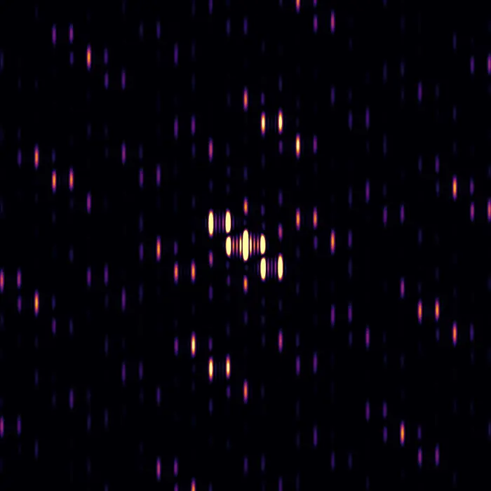 Diffraction pattern of structure 04